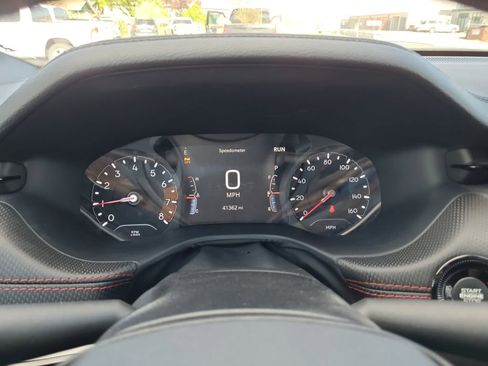 Used 2025 Jeep Compass Trailhawk AWD/4WD image 20
