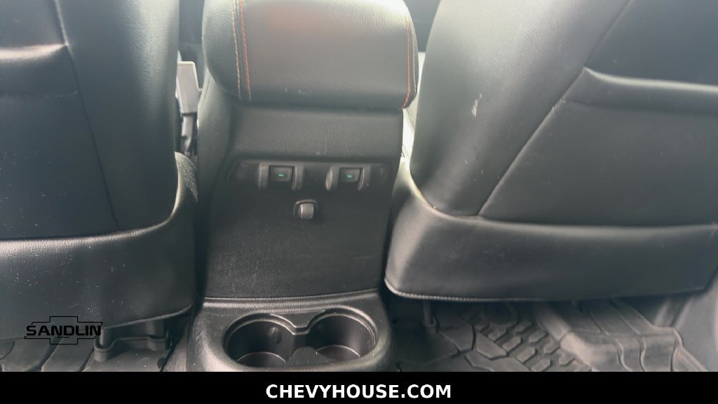 Used 2016 Jeep Wrangler Unlimited Sahara AWD/4WD image 25