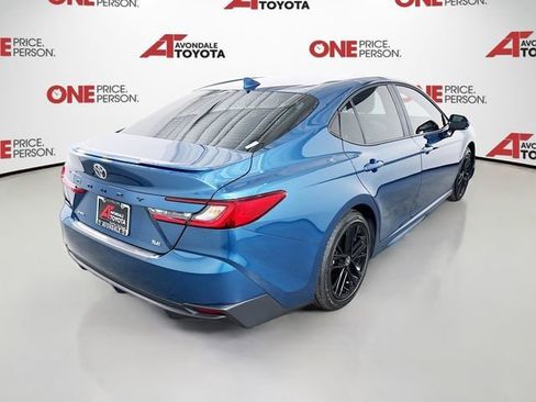 Used 2026 Toyota Camry SE w/ Multimedia Upgrade Package FWD image 8