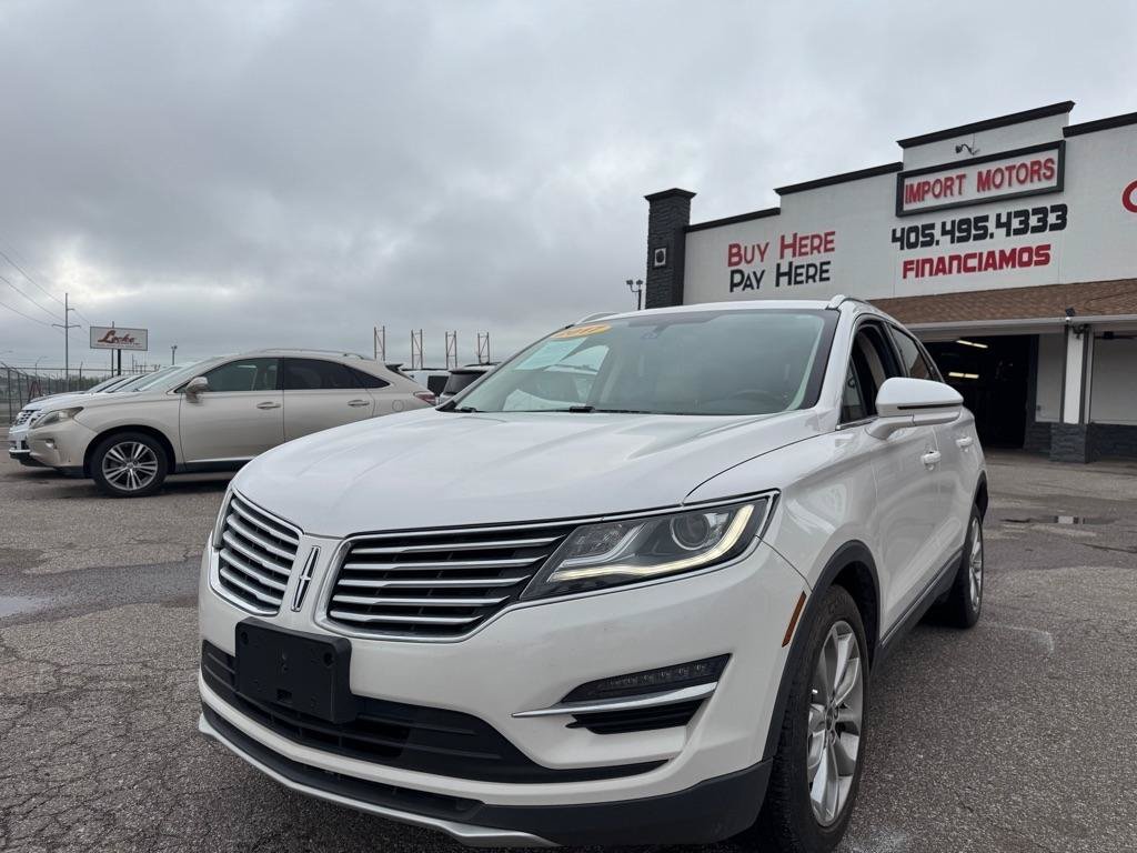 Used 2017 Lincoln MKC Select w/ Select Plus Package FWD image 1