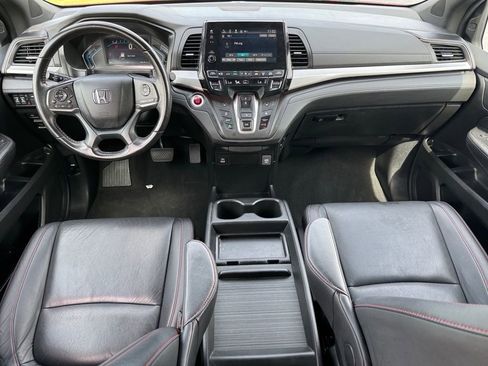 Certified 2024 Honda Odyssey Sport image 14