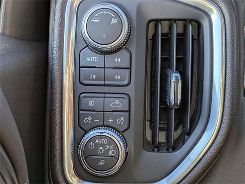 Used 2019 GMC Sierra 1500 SLT w/ SLT Premium Plus Package image 25