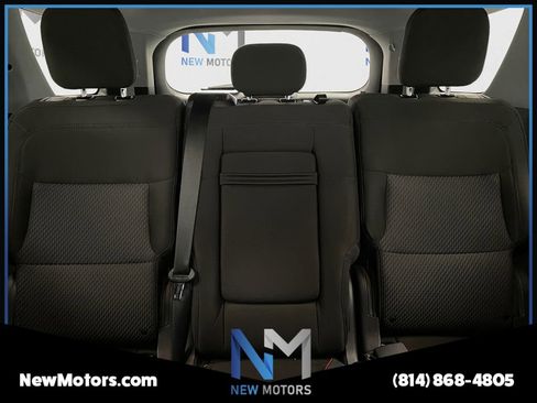 Used 2022 Ford Explorer XLT w/ Class IV Trailer Tow Package image 11