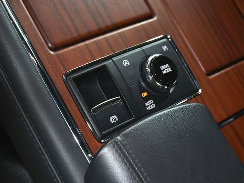 Used 2023 Lincoln Navigator Reserve image 44