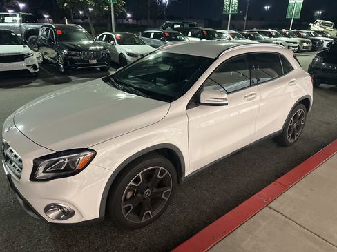 Used 2020 Mercedes-Benz GLA 250 image 1