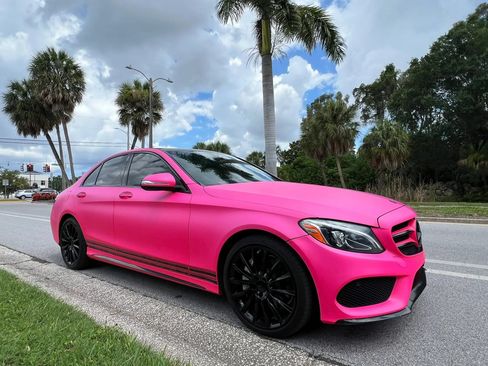 Used 2015 Mercedes-Benz C 300 4MATIC Sedan image 4