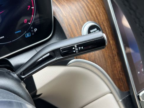 Certified 2024 Mercedes-Benz GLC 300 4MATIC image 20