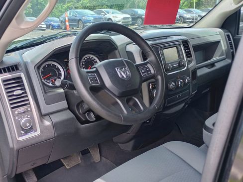Used 2015 RAM 1500 Express AWD/4WD image 9