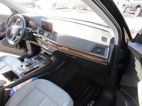 Used 2018 Audi Q5 2.0T Premium Plus w/ Premium Plus Package image 19