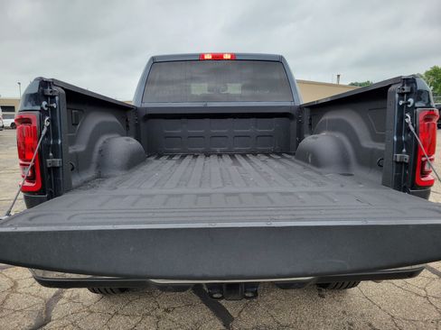 Used 2026 RAM 2500 Big Horn AWD/4WD image 20
