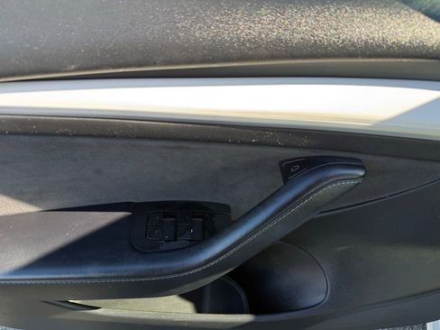 Used 2022 Tesla Model 3 Long Range image 20