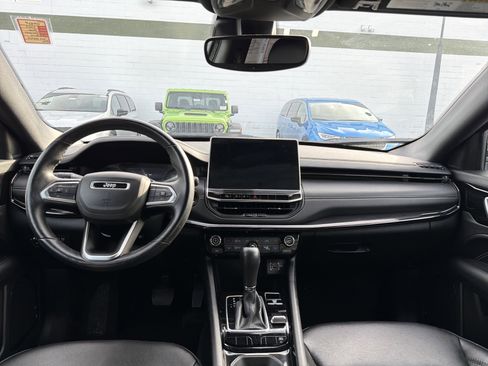 Used 2022 Jeep Compass Altitude w/ Convenience Group image 12