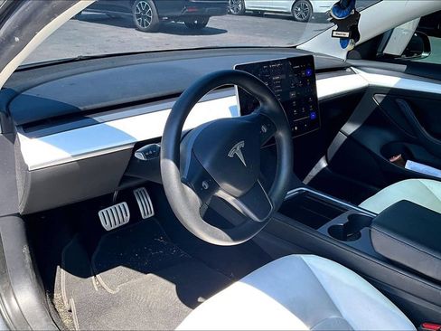 Used 2022 Tesla Model 3 Performance AWD/4WD image 5