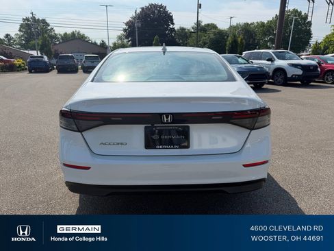 Used 2023 Honda Accord EX image 9