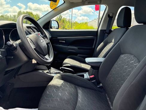 Used 2021 Mitsubishi Outlander Sport ES AWD/4WD image 10