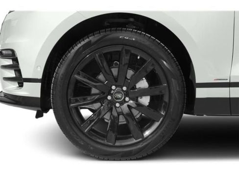Used 2019 Land Rover Range Rover Velar S AWD/4WD image 11