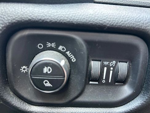 Certified 2022 RAM 1500 Laramie AWD/4WD image 25
