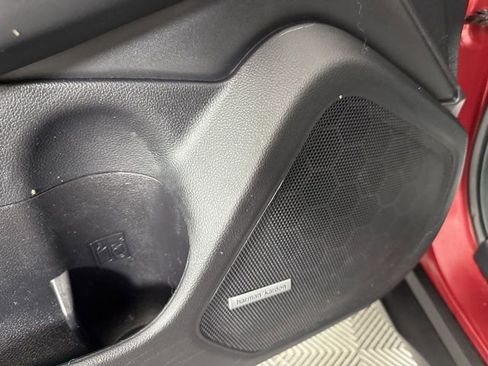 Used 2019 Subaru Outback 2.5i Limited image 31