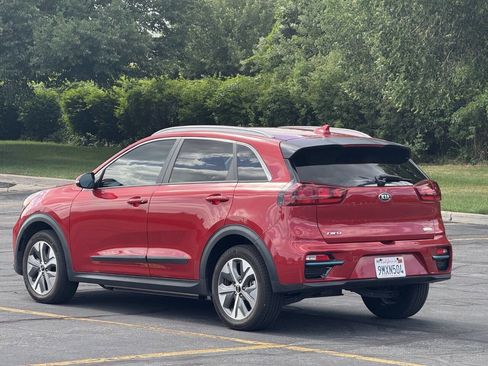 Used 2020 Kia Niro EX FWD image 7