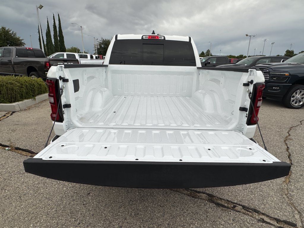 New 2026 RAM 1500 Big Horn w/ Night Edition RWD image 16