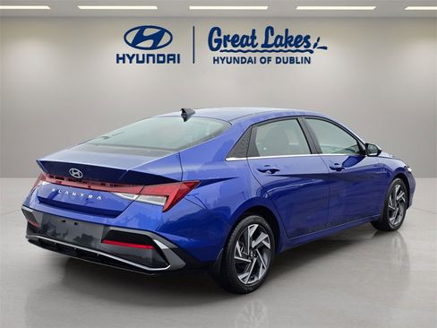 Certified 2024 Hyundai Elantra SEL w/ Convenience Package image 5