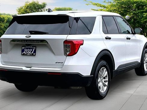 Used 2021 Ford Explorer 4WD image 12