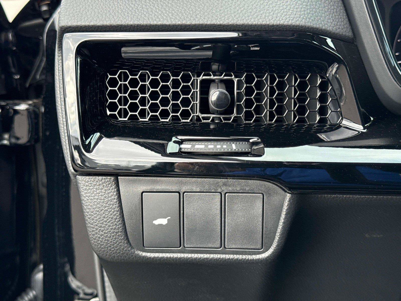 Certified 2026 Honda CR-V EX-L image 33