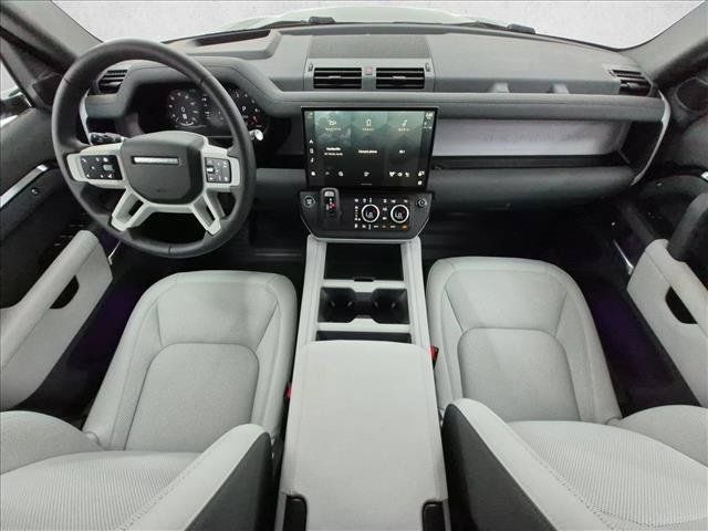 Certified 2026 Land Rover Defender 110 X-Dynamic SE AWD/4WD image 20