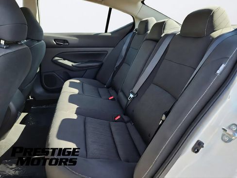 Used 2025 Nissan Altima 2.5 SV FWD image 27