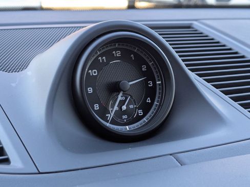 New 2026 Porsche Macan S image 21