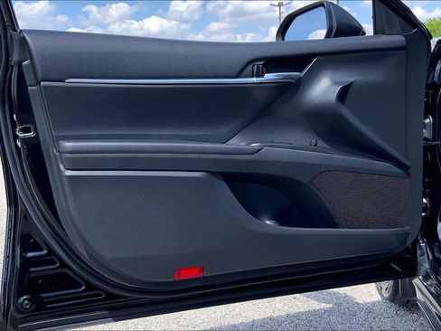 Certified 2024 Toyota Camry SE image 21