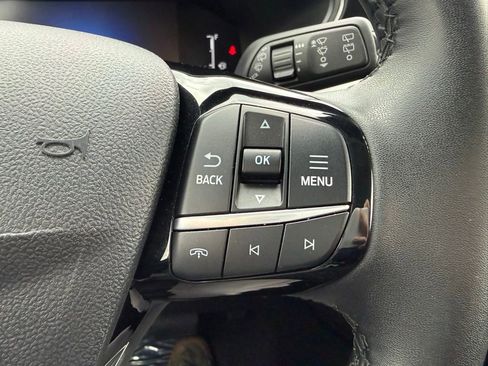 Used 2023 Ford Escape Active image 16