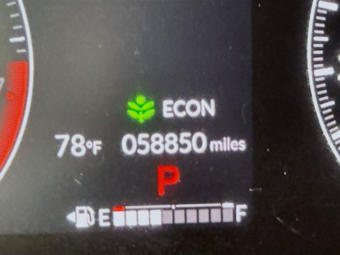 Used 2023 Honda HR-V Sport image 16