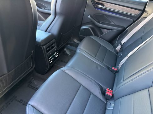 Used 2025 Porsche Macan 4 Electric image 14