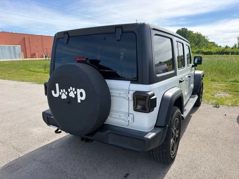 Used 2019 Jeep Wrangler Unlimited Sport S AWD/4WD image 10