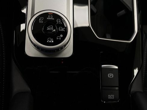 New 2026 Mitsubishi Outlander LE AWD/4WD image 58