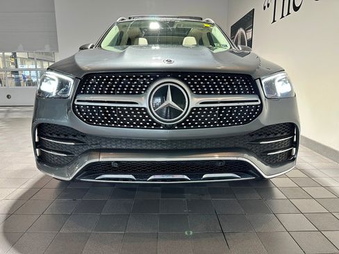 Used 2021 Mercedes-Benz GLE 350 4MATIC image 2