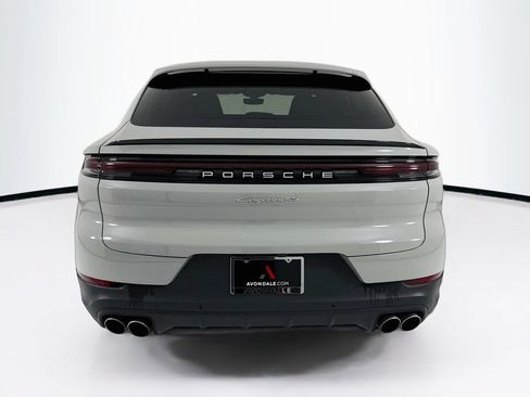 Certified 2024 Porsche Cayenne S AWD/4WD image 6