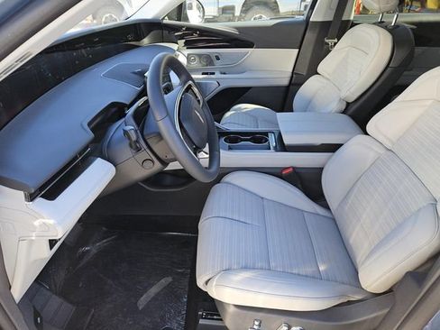 New 2026 Lincoln Nautilus Reserve image 18