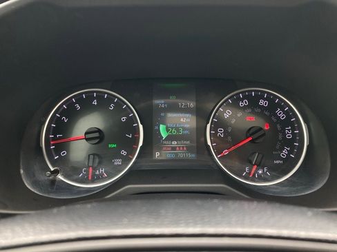Certified 2021 Toyota RAV4 XLE w/ Convenience Package FWD image 15