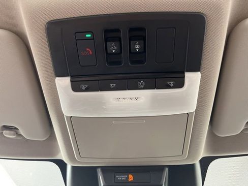 Used 2023 Nissan Rogue SL FWD image 35
