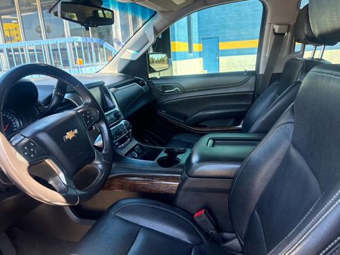 Used 2018 Chevrolet Suburban LS w/ Enhanced Driver Alert Package RWD image 3
