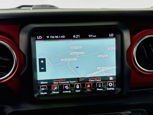 Used 2021 Jeep Wrangler Unlimited Rubicon AWD/4WD image 16