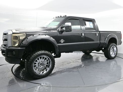 Used 2015 Ford F350 Platinum w/ Platinum Package image 7