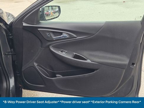 Used 2016 Chevrolet Malibu LT image 7