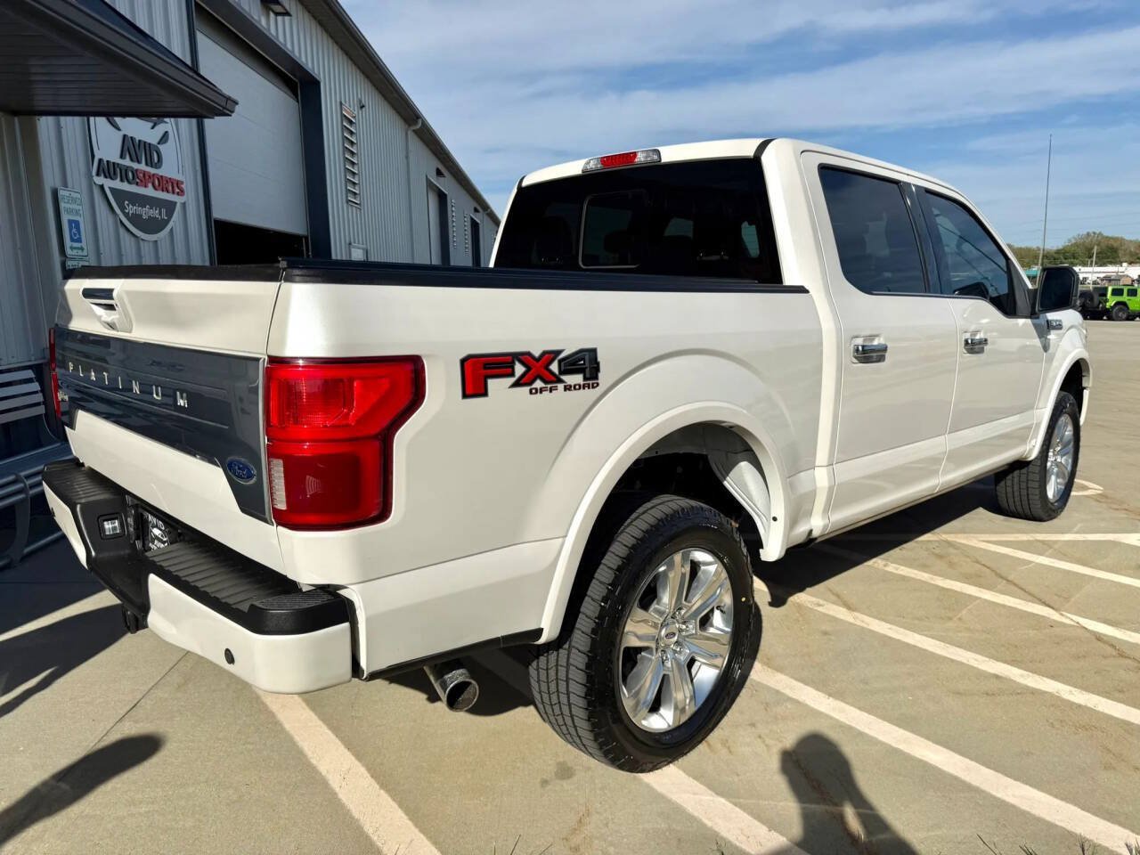Used 2019 Ford F150 Platinum w/ Equipment Group 701A Luxury AWD/4WD image 9