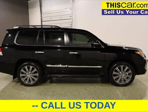 Used 2013 Lexus LX 570 4WD image 8