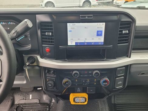 New 2026 Ford F550 4x4 Regular Cab Super Duty image 10