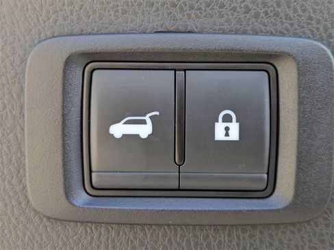 Used 2024 Mitsubishi Eclipse Cross SE image 13