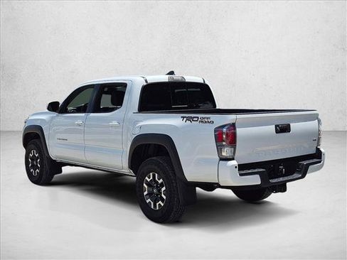 Used 2023 Toyota Tacoma TRD Off-Road w/ Technology Package RWD image 7